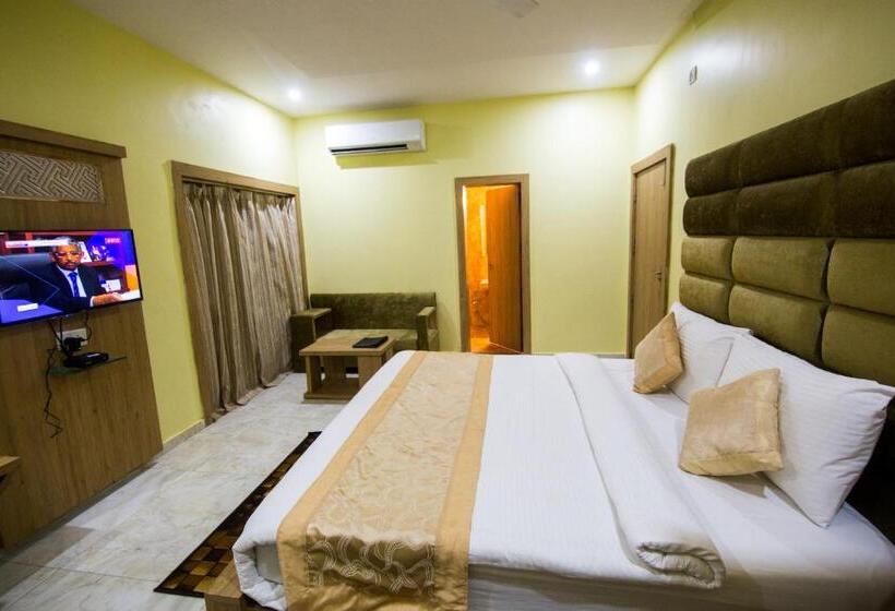 غرفة سوبيريور, The River Front Resort