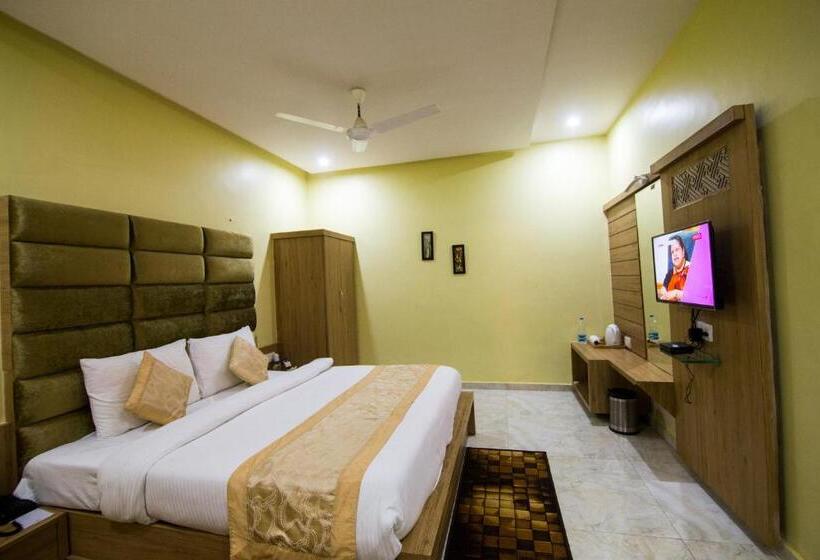 Номер Superior, The River Front Resort