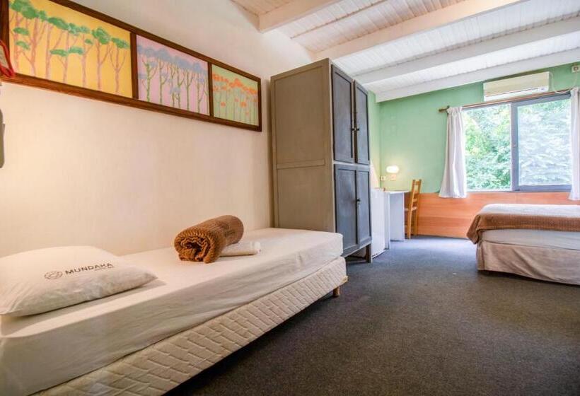スタンダードルーム, Mundaka Hostel Y Bar