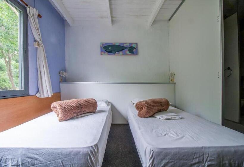 四人标准间, Mundaka Hostel Y Bar