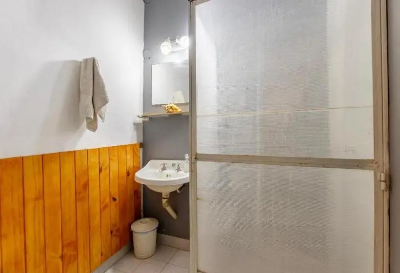 スタンダード４人部屋, Puerta Azul Hostel