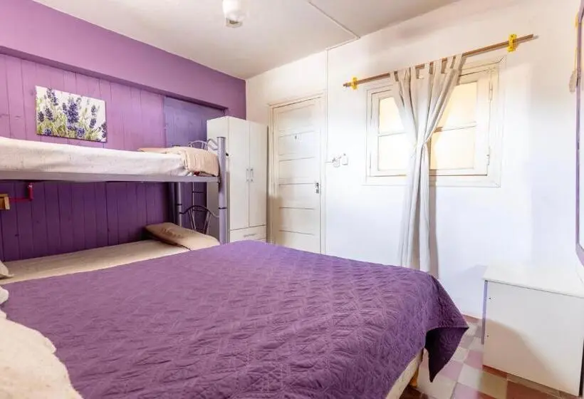 スタンダード４人部屋, Puerta Azul Hostel