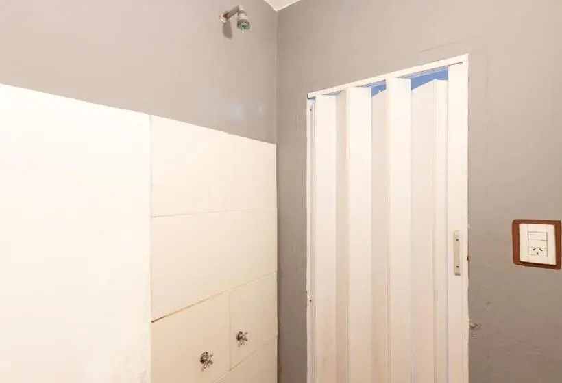 スタンダードルーム, Puerta Azul Hostel