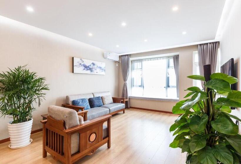 דירת שלושה חדרים, Shenzhen New Swan Castle Apartment