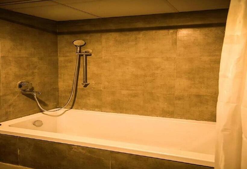 Номер Superior, Starling River Resort Dandeli