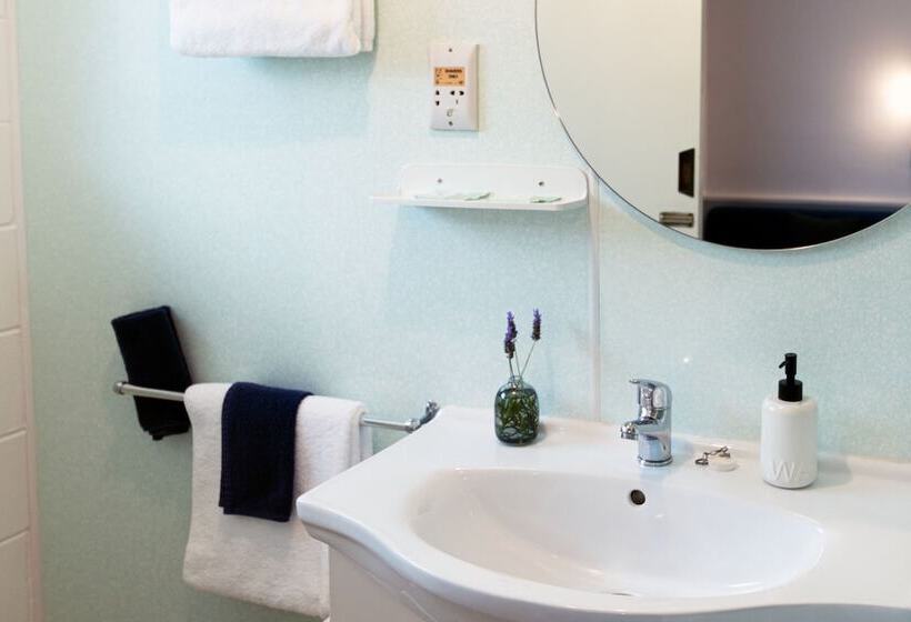 스탠다드 스튜디오 더블 침대, Aotearoa Lodge