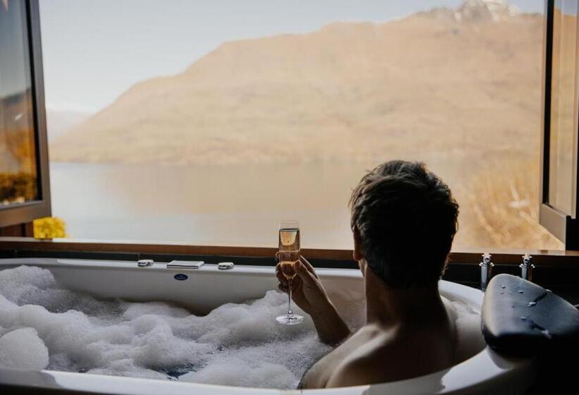 ویلای لوکس 1 خوابه, Azur Lodge