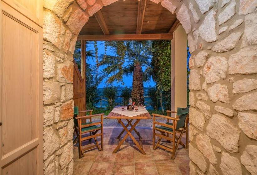 اتاق دوبلکس, Myrties Stone Houses   Ta Petrina