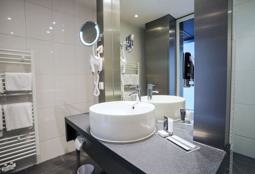 Номер Стандарт Двуспальная Кровать, Pannonia Tower