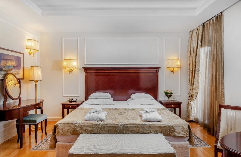 סוויטה, President Solin