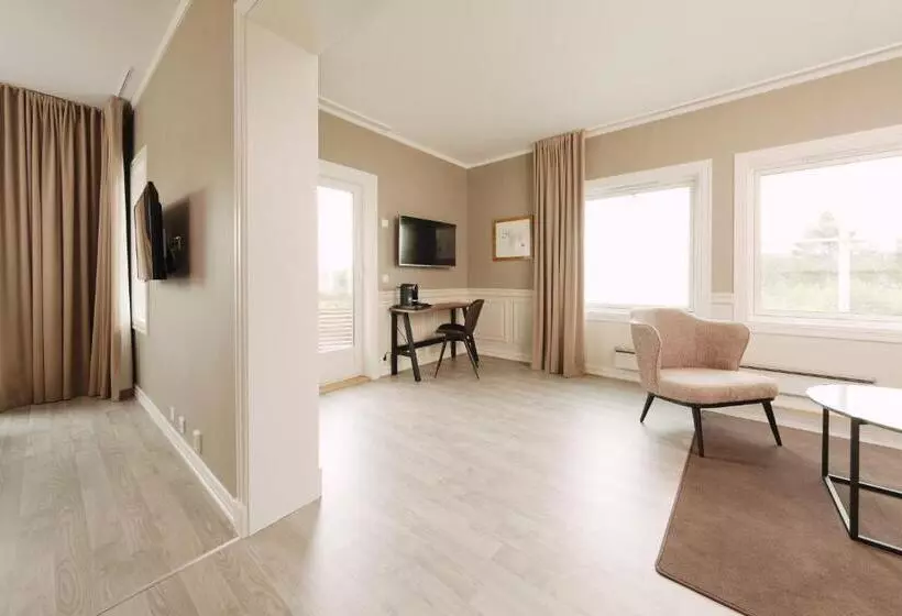 سوییت جونیور, Røros Hotell   Bad & Velvære
