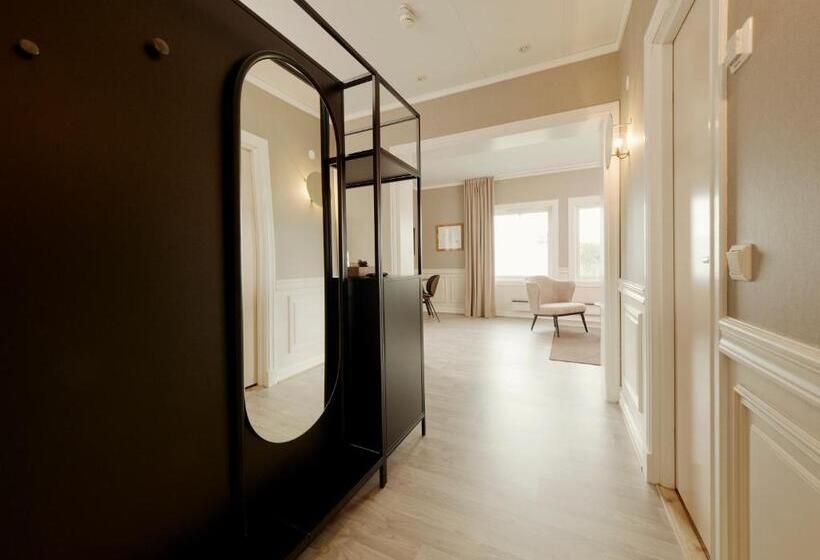 סוויטת ג'וניור, Røros Hotell   Bad & Velvære