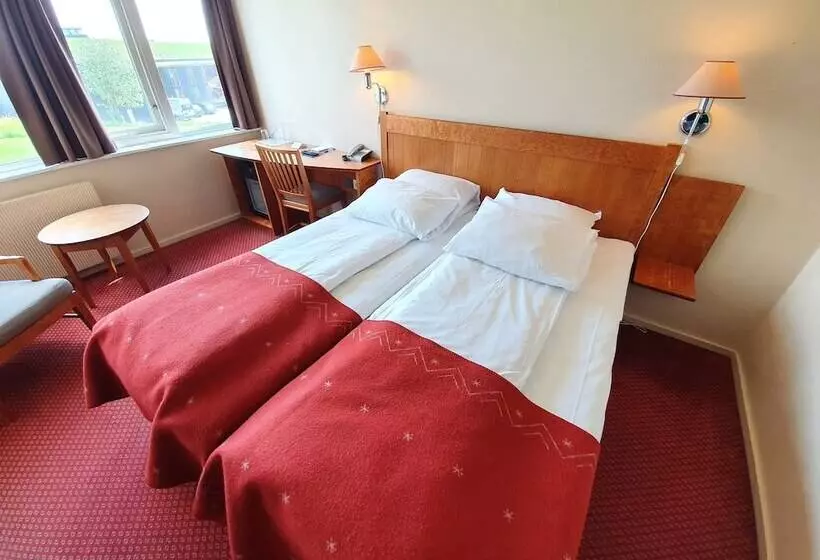 اتاق استاندارد, Røros Hotell   Bad & Velvære