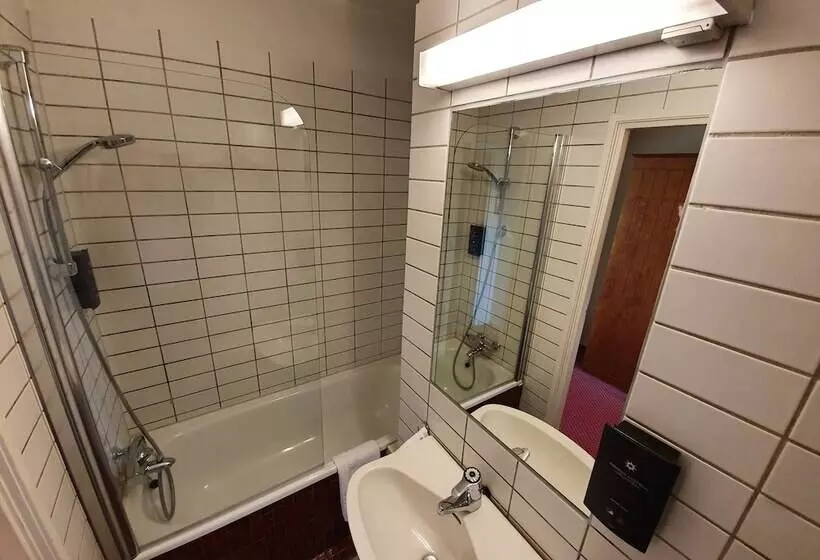 اتاق استاندارد, Røros Hotell   Bad & Velvære