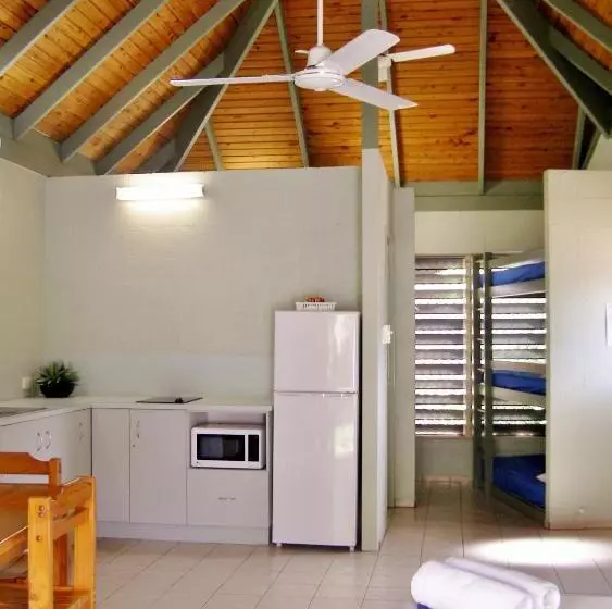 Perhebungalow, Island Leisure Resort