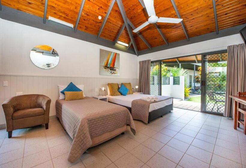 スタンダードスタジオ, Island Leisure Resort