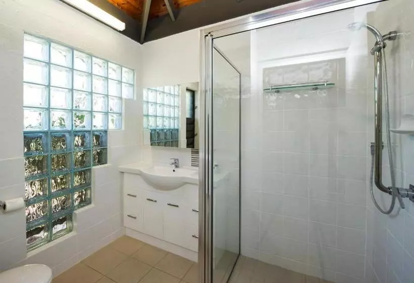 Superior-bungalow, Island Leisure Resort