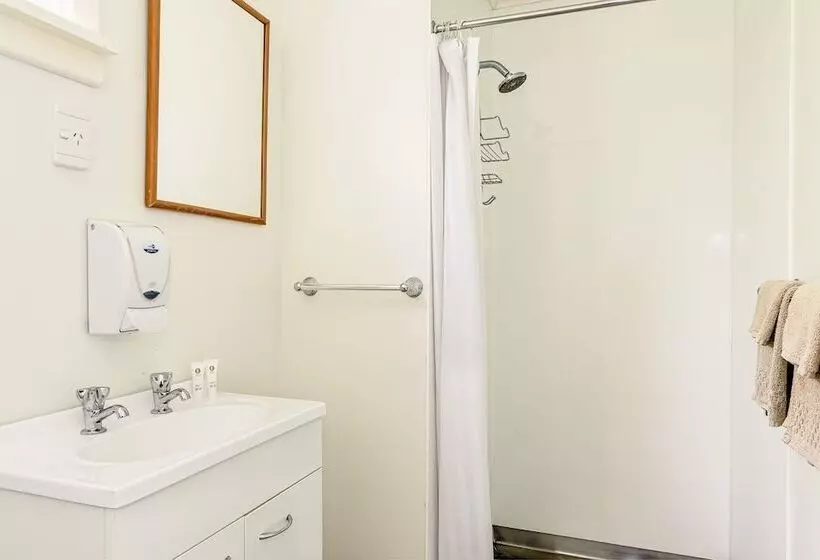 استودیوی استاندارد, Motueka Garden Motel