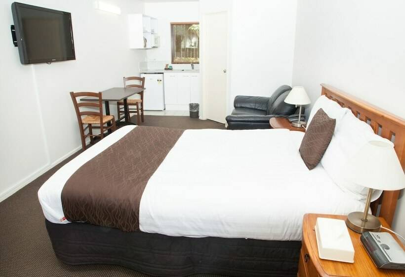 スーペリアスタジオ, The Haven Newmarket Suites