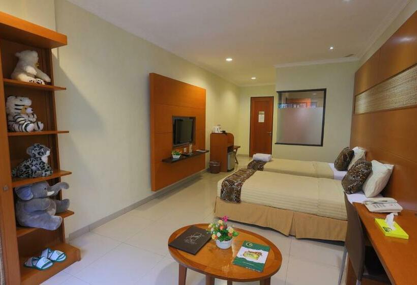 חדר דלוקס, Safari Resort