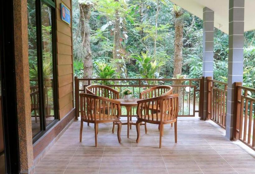 בונגלו סטנדרט עם 3 חדרי שינה, Safari Resort