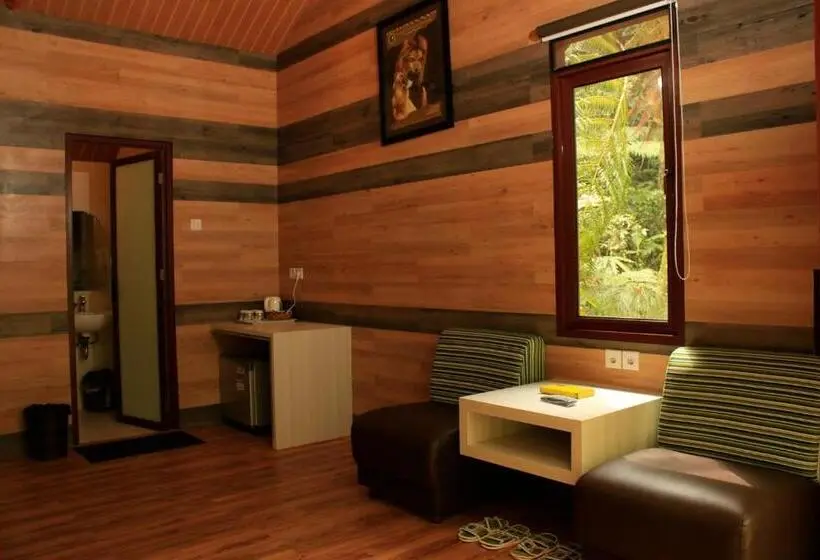 2 Bedroom House, Safari Resort