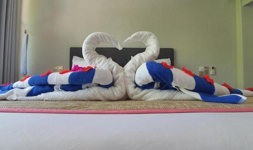 اتاق استاندارد, Himandhoo Travel & Stays