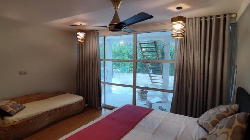 اتاق استاندارد, Himandhoo Travel & Stays