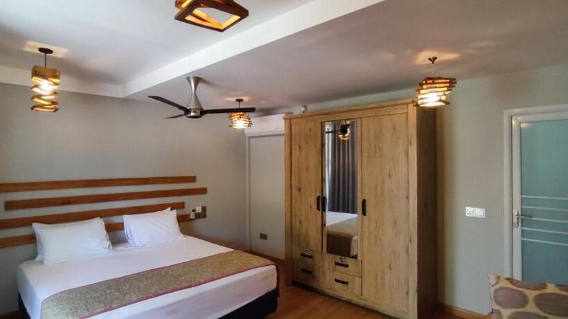 اتاق استاندارد, Himandhoo Travel & Stays