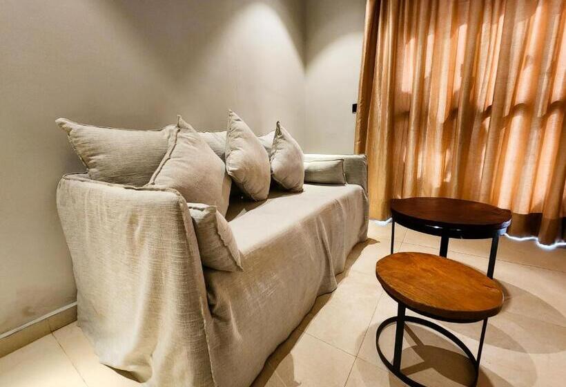 اتاق استاندارد با چشم‌انداز باغ, Kalimba Beach Resort