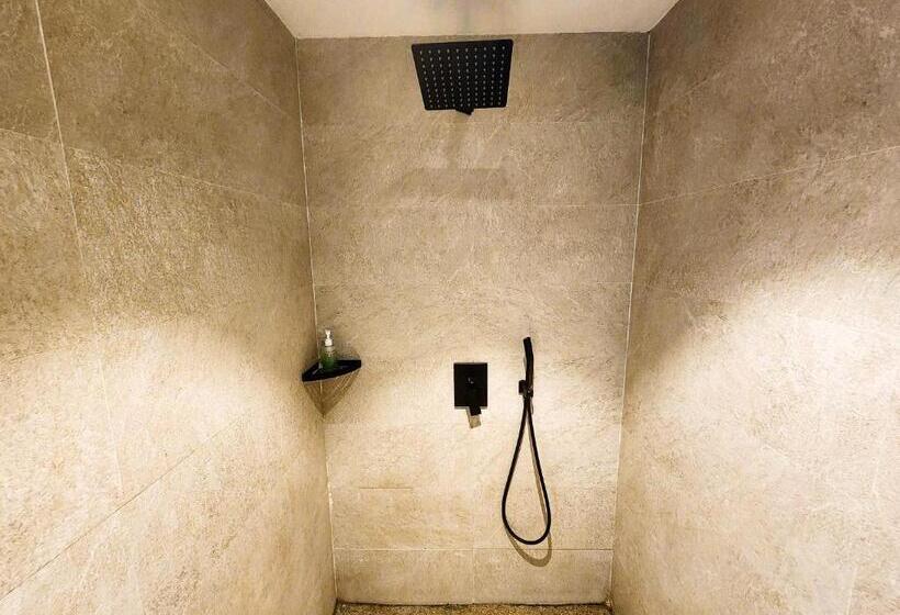 اتاق استاندارد با تخت بزرگ, Kalimba Beach Resort