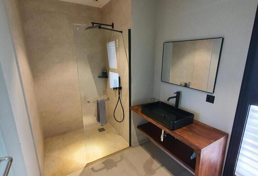 ویلای 1 خوابه با چشم‌انداز دریا, Kalimba Beach Resort