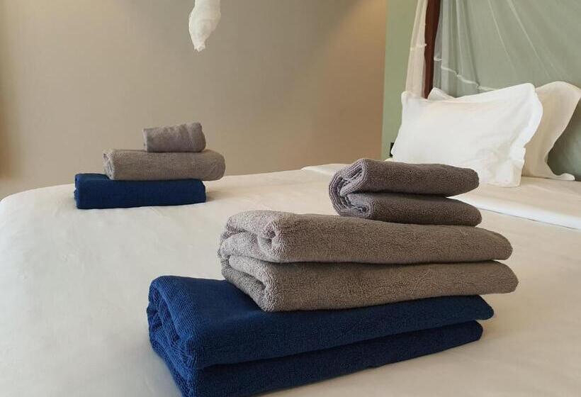 اتاق استاندارد با چشم‌انداز باغ, Kalimba Beach Resort