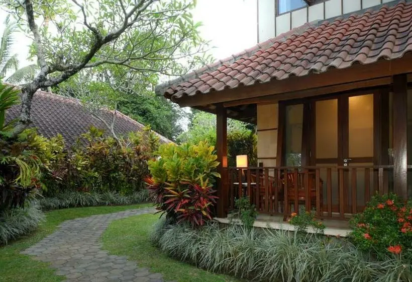 バルコニー付きスタンダードルーム, Rumah Ganesha Ubud