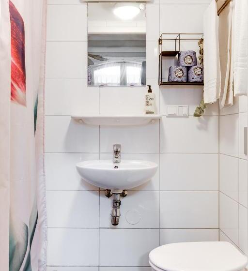 اتاق استاندارد, Clinkcoco