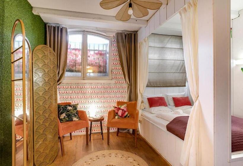 اتاق استاندارد, Clinkcoco