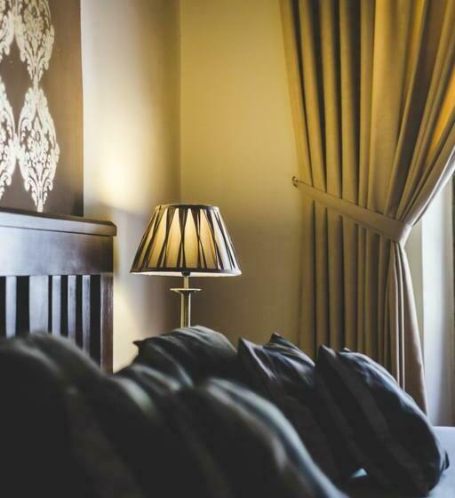 テラス付きスタンダードルーム, Berat Backpackers Hostel