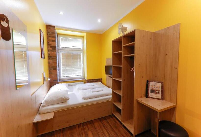 اتاق استاندارد, Do Step Inn Home   Hotel & Hostel