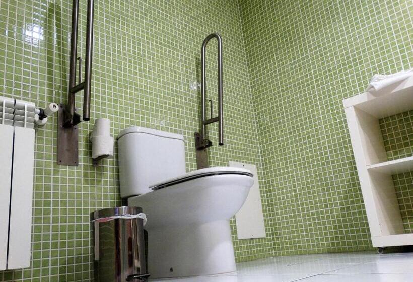 חדר סטנדרט מותאם לאדם עם מוגבלויות, Hi Melgaço   Pousada De Juventude   Hostel