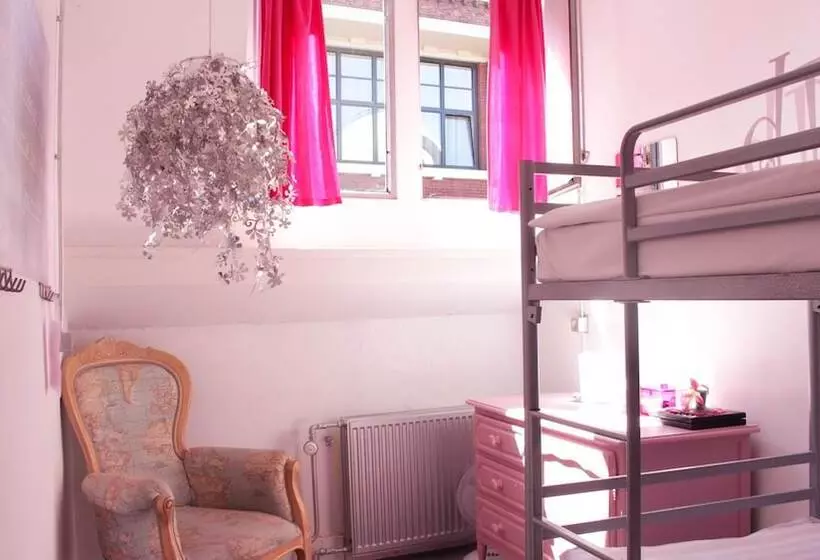 اتاق استاندارد, Hostel Rotterdam