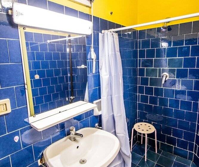 اتاق استاندارد, Hostel Santa Monaca