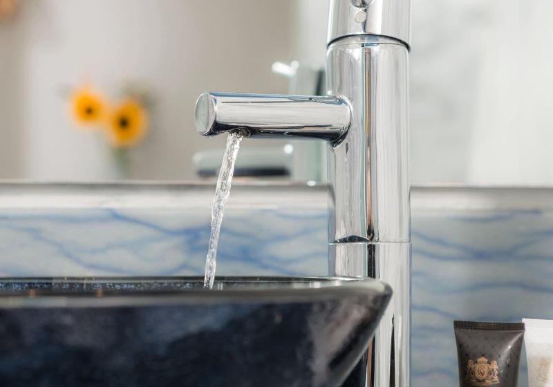 ویلای 3 خوابه با استخر, Anteliz Suites