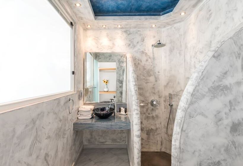 سوئیت با چشم‌انداز, Anteliz Suites