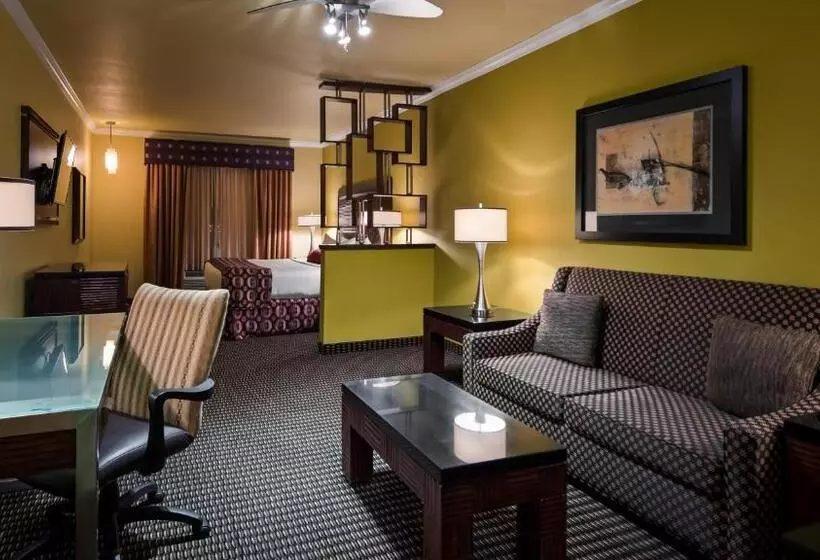 キングサイズベッドのスイートルーム, Best Western Plus Christopher Inn And Suites
