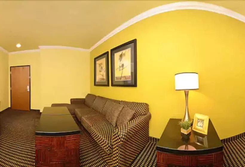 スイート, Best Western Plus Christopher Inn And Suites