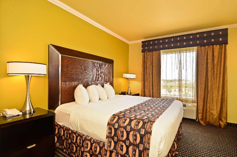 Люкс Кровать Кинг, Best Western Plus Christopher Inn And Suites