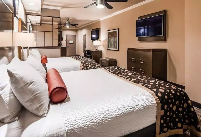 身障者適用スイートルーム, Best Western Premier Crown Chase Inn & Suites