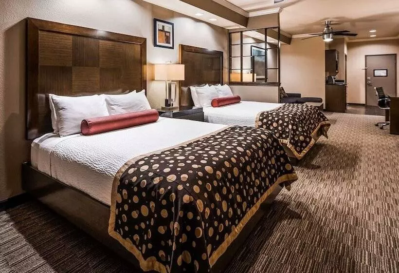 身障者適用スイートルーム, Best Western Premier Crown Chase Inn & Suites