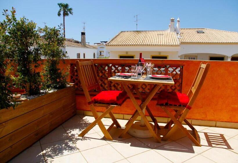 חדר דלוקס עם מרפסת, Casas Novas Guesthouse   Adults Only