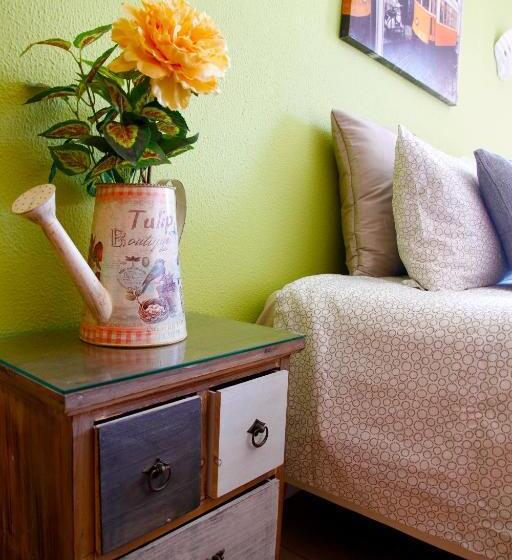 חדר דלוקס עם מרפסת, Casas Novas Guesthouse   Adults Only